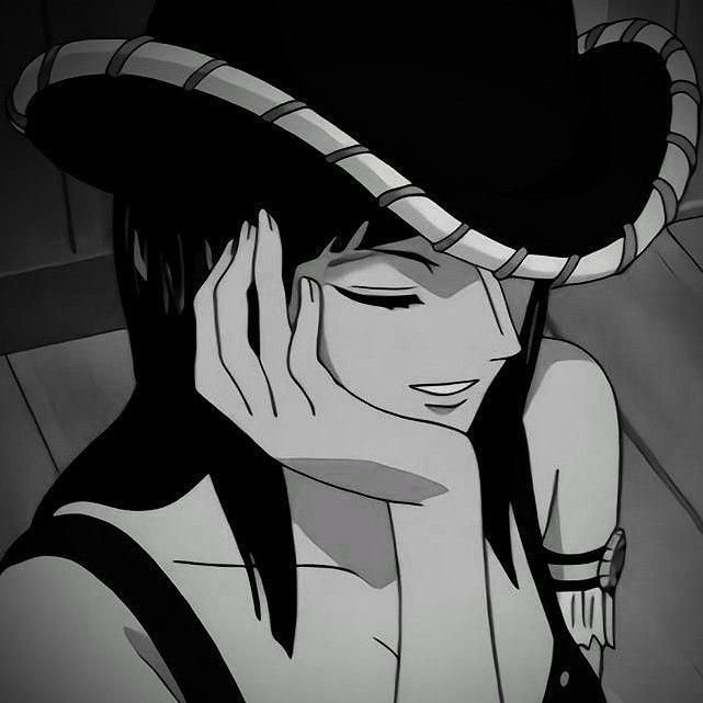 Black and White One Piece PFP