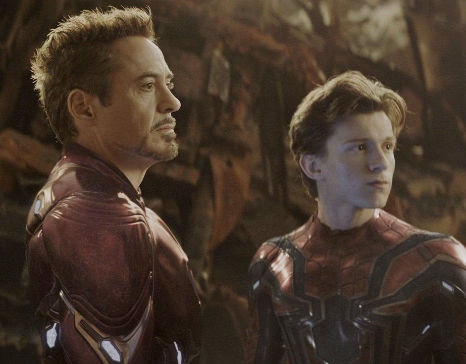 Matching Couple Iron Man PFPs