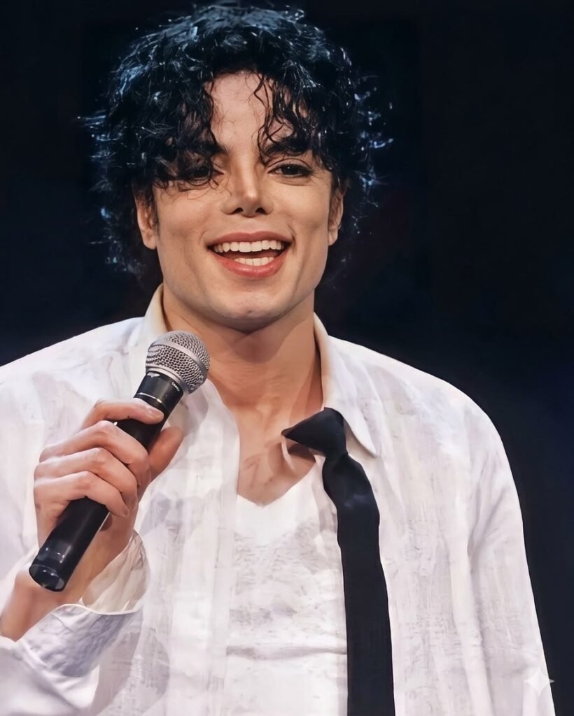 Michael Jackson Dangerous & HIStory Era PFP